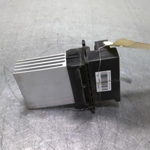 71601475-6b545b1a-2830-47c6-80ac-ababca97a31f-Piece-71601475-Resistance-chauffage-7701051272-RENAULT-CLIO-2-PHASE-2-15-DCI-8V-TURBO-1ebbad768df79ce9bb3bb35a3109b744a0523c687d531e1001974501732fc8e8_m.jpg