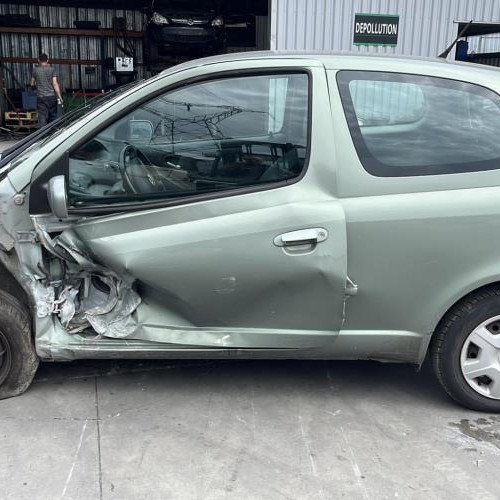Vehicule-TOYOTA-YARIS-1-PHASE-2-2005-4154446630488a007a15f9317c358a73a35d8e7ae81276b08aa2789a1d91b354_mtn.jpg