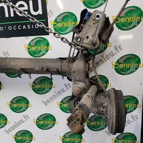 Piece-Essieu-arriere-PEUGEOT-208-1-PHASE-2-2d1c09657d8f4c243f6ac641fc27f1554545fbb48c8379cae8538e93f1dede32_mtn.jpg