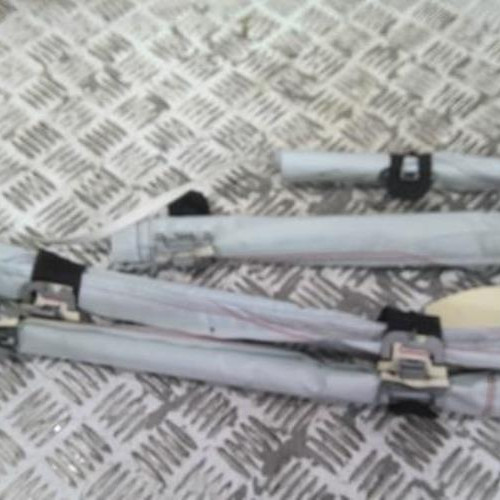71630912-cc6bbc08-8888-475c-bf0d-363ce14f9e09-Piece-71630912-Air-bag-rideau-droit-9804092280-PEUGEOT-208-1-PHASE-2-16-BLUE-HDI-8V-TURBO-2dc41a67e802d04012451afc85f3dce5b4961c4bee24651f161021de9da6314b_m.jpg