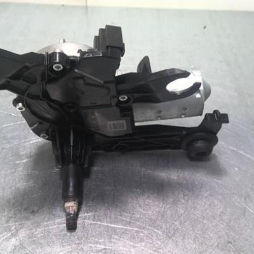 71630952-707ff9db-0251-4f3e-a726-668a1df48c29-Piece-71630952-Moteur-essuie-glace-arriere-9673251380-PEUGEOT-208-1-PHASE-2-16-BLUE-HDI-8V-TURBO-58c813ace952050801c7cfd8871285c71eabf1ce43e1ed4026f56807c7ae10e0_m.jpg