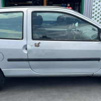 Vehicule-RENAULT-TWINGO-1-PHASE-3-2002-366e08c71db5d37df8e86fb6bff79377de887175d1917b083dce8ce705acba25_mtn.jpg