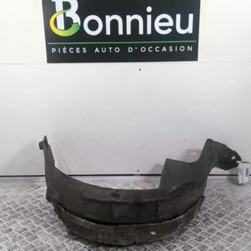 Pare boue arriere droit