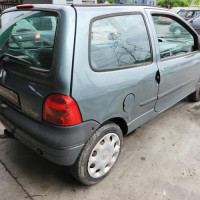 Vehicule-RENAULT-TWINGO-1-PHASE-3-2006-eb478ff563d7049a369fca24cdb68cd85db58a91c8cf866fc3b89d70d8aa43cb_mtn.jpg