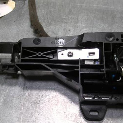 72887394-5189df56-994e-4b57-88fa-7cae041161c6-Piece-72887394-Fermeture-centralisee-avant-droit-805029595R-RENAULT-CLIO-5-15-BLUE-DCI-8V-TURBO-2ad5fff04f9e3685a1e0f76fc31ece353709a3b52a22262efbe81e598a3111cb_m.jpg