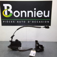 72887395-ccaf9284-326d-40d3-b128-7e37439ec281-Piece-72887395-Fermeture-centralisee-avant-gauche-805032387R-RENAULT-CLIO-5-15-BLUE-DCI-8V-TURBO-7d8e95739f0681683ad6eaf309af70f4ceda1518dfb85f08131be86d6b2d1be4_m.jpg