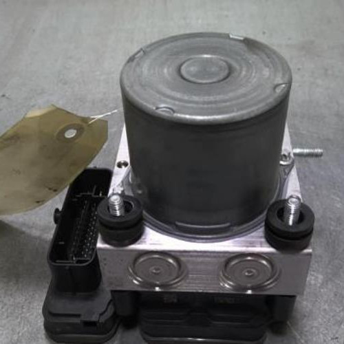 72887470-3128d2e3-0696-4909-bb34-efcce17b9c8d-Piece-72887470-Bloc-ABS-476605503R-RENAULT-CLIO-5-15-BLUE-DCI-8V-TURBO-179570c8490468883215b501193dec662832b0df9b96ae7a2f1cbdb2d4c0da21_m.jpg