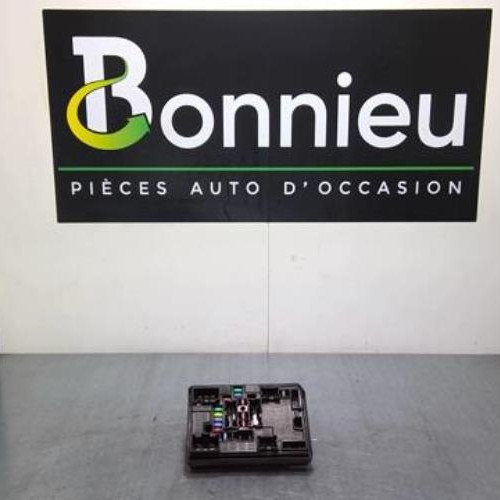 72887473-19a0eb3e-0b31-458a-b2e1-d96247ece5fc-Piece-72887473-Boitier-UCH-284B07078R-RENAULT-CLIO-5-15-BLUE-DCI-8V-TURBO-651a55bb2ace59d6d5761e227d05ff16143c5da7a83f1086d89ea272238b0193_m.jpg