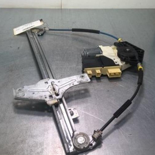 Moteur leve vitre avant droit