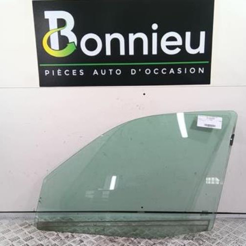 Vitre avant gauche