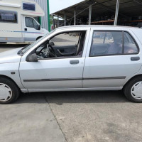 Vehicule-RENAULT--1992-117847043ee6c5703b298d07ba585048984638ffa3f30cad705c69123a429a7f_mtn.jpg