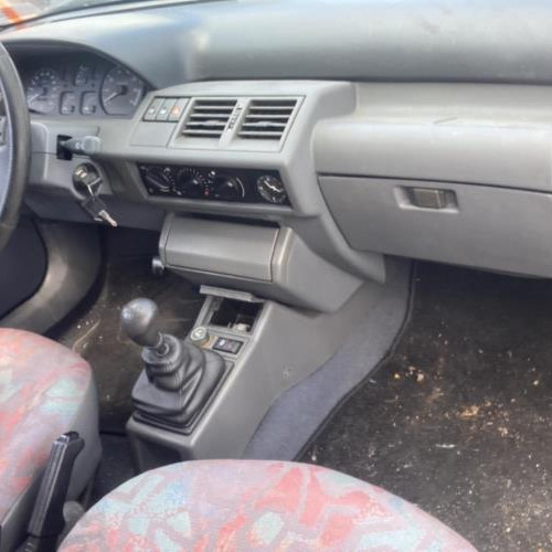 Vehicule-RENAULT-CLIO-1-PHASE-1-1995-fb044c224f01dd97d2f3da34ad77d899f9b11664e84a984e1eb2af42597e6e0f_mtn.jpg