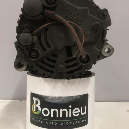 73405006-aa21315f-8bd0-49f3-9c40-fc02d7a1eecd-Piece-Alternateur-57056M-PEUGEOT-106-PHASE-2-8d073d36f063f518c5d45ff05a9bdc6f64498b39ac1f2894f3aa4b662fec4449_m.jpg