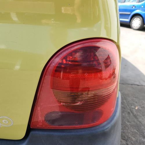 Vehicule-RENAULT-TWINGO-1-PHASE-2-1999-71c2ee53c68cadea55313110b97271a2fa3a6718e7cf723cf4cc900f1ebcb0ba_mtn.jpg