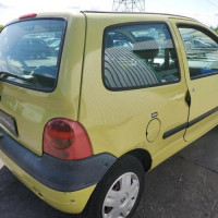 Vehicule-RENAULT-TWINGO-1-PHASE-2-1999-1c28ea6ea1b6bd2d9c8aaece3aa480c3499d060985995d145910e5ced8bc999e_mtn.jpg