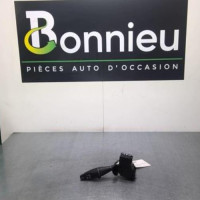 73440201-d41d8fb5-d9e5-48a6-b5bf-ba9ca967e231-Piece-73440201-Commodo-dessuie-glaces-1357437-FORD-FIESTA-5-PHASE-2-14-TDCI-8V-TURBO-8c173fe595cc9ace62c2f712db8b83491c15a87074363e5b049448682dd57ff1_m.jpg