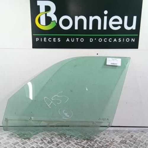 Vitre avant gauche