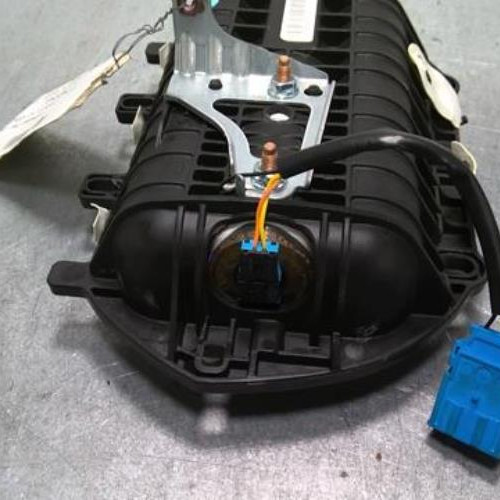 73453687-3fcc8db2-7c52-4b27-b682-566edeb2d59b-Piece-73453687-Air-bag-passager-9676715380-CITROEN-C4-PICASSO-2-PHASE-1-16-HDI-8V-TURBO-843f98afe209963d2f59f607b1793ac5090dc646594d2220451585f1de88859e_m.jpg