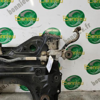 Piece-Berceau-avant-9677071680-CITROEN-C4-PICASSO-2-PHASE-1-0f907eb8f34b8de532e5b134741d3b5353a8a615ba8b4b74aba0a8aa0eecaa34_mtn.jpg