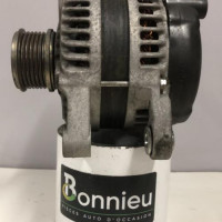 73494997-cbce7e2b-9d11-40d2-b682-7c7f31adbcf1-Piece-Alternateur-9820893880-PEUGEOT-208-1-PHASE-2-8b992931a5d8f1b9cddb36b8d9b87f972a85090e2ddb6ab2d8fb12de320d29a3_m.jpg
