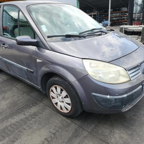 Vehicule-RENAULT-SCENIC-2-PHASE-1-2005-1f83e6e3128825fa52f49dcf11b43dd8b6ddb8000bcc573ff652f29367394ebe_mtn.jpg