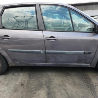 Vehicule-RENAULT-SCENIC-2-PHASE-1-2005-addc9db414cb3249dbf5eefe716bc78cddcdbf08a318f90fd0cbbc3a72c3a8a3_mtn.jpg