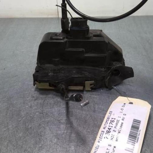 73641761-b060f5a1-fe85-4d1f-a782-f02ded56d285-Piece-73641761-Fermeture-centralisee-avant-gauche-8200119122-RENAULT-SCENIC-2-PHASE-1-15-DCI-8V-TURBO-e6389ec7859676fd5d7fe570539ba666e8c75791dc9db1458acee56d9f5ce14b_m.jpg