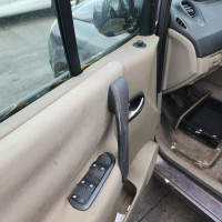 Vehicule-RENAULT-SCENIC-2-PHASE-1-2005-b45d66706cfb2a7c04e7297a4c2c1ceb22d5e6e00e20b784afffe8768c84d07b_mtn.jpg