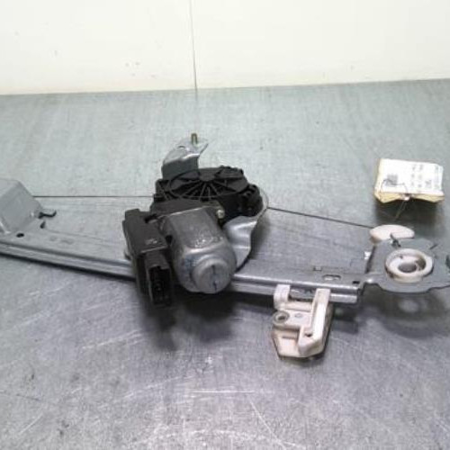 73641765-5395ca88-b0e8-45c8-aee1-b66ce2369029-Piece-73641765-Moteur-leve-vitre-arriere-gauche-8201010935-RENAULT-SCENIC-2-PHASE-1-15-DCI-8V-TURBO-7bd0cdec2a8a7e775dd416c912fe74409646f60f8a3cb160366090b7a1c4c617_m.jpg