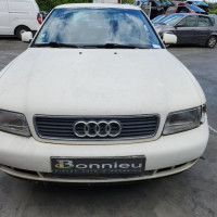 Vehicule-AUDI-A4-1-PHASE-1-1996-01ae2fc40f92b0941c846668f31249e46ae55cc8bedaea51db09cfbc0e28c99f_mtn.jpg