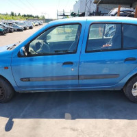 Vehicule-RENAULT-CLIO-2-PHASE-2-2001-491280e30ddae381f78752f709eaa98b4042767751fd9bbbe75cab495f8f23ec_mtn.jpg