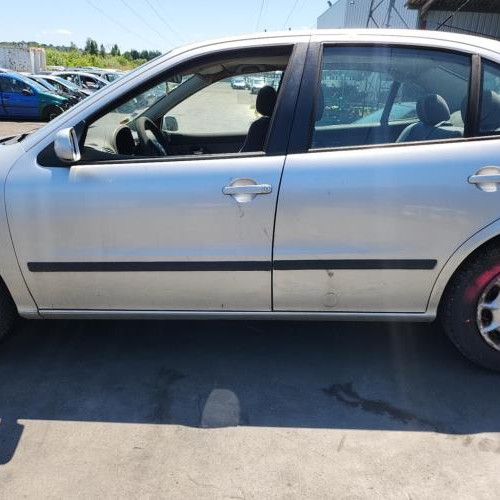 Vehicule-SEAT-TOLEDO-2-2002-40ef52a9a024ffc09fa9c986aee328762a9a0f8969b925e7115976cd324b95a1_mtn.jpg