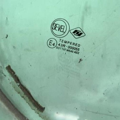 74029903-6fcc252a-f513-426a-bccd-a35e0ca42a7d-Piece-74029903-Vitre-avant-droit-1399343080-FIAT-DUCATO-3-PHASE-1-23-JTD-16V-TURBO-MULTIJET-cfad7567892fbce68f4e45675ae50387b5e1a50282741d52a0c0fd6b3f2e9150_m.jpg