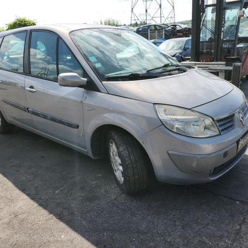 Vehicule-RENAULT-GRAND-SCENIC-2-PHASE-1-2005-473485a774d6733207bff55c5331d13eac801edde13841f0ed676b7b22807297_mtn.jpg