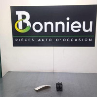 74053648-0e9fd3b2-e339-4373-9c8b-3de5c4c7550a-Piece-74053648-Interrupteur-de-leve-vitre-RENAULT-CLIO-2-PHASE-2-12i-16V-b157942de70196f90c2fc04eb5f86f2b07b1ca96c9f7323ba7890515098e0134_m.jpg