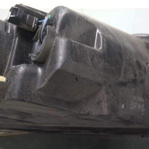 74072272-e7738d6f-32cb-4c97-9ecb-022cafef0647-Piece-74072272-Optique-avant-principal-droit-95137778-CHEVROLET-CRUZE-PHASE-1-16i-16V-b324c57e419dc2f94deb1840a62490e6567e93468fd4eca939933717b1c6ba14_m.jpg