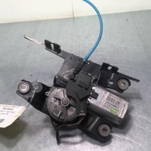 74075444-360c540f-bb02-4348-912b-8fa1ea5abc11-Piece-74075444-Moteur-essuie-glace-arriere-1698201340-MERCEDES-CLASSE-A-169-PHASE-1-180-20-CDI-16V-TURBO-8c9ea42a10ef5824c2de50cbc1609dd64f1642f81bef1a4bb2cc7aa6af395389_m.jpg