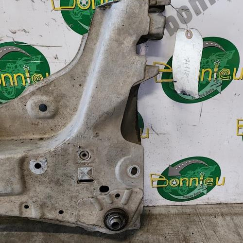 Piece-Berceau-avant-544010325R-RENAULT-ZOE-1-2ddcfe3f4ca2344a838be0cda9bf9773821231296895f3bd1bc9fdf74ca1c9a5_mtn.jpg