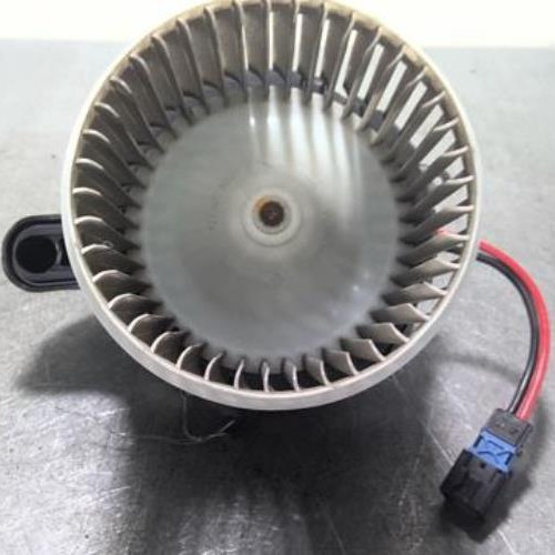 74076376-cf64fd5a-f8cb-41cc-ab2d-e52492ff90e4-Piece-74076376-Ventilateur-chauffage-272103334R-RENAULT-ZOE-1-ZE-ELECTRIQUE-1b0afadc2c490f6e1af5eb402242ad482526b0d99dcac07009b448cba0eb621c_m.jpg