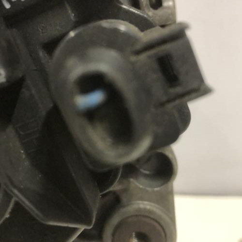 74083256-c4cf604e-f109-4cc1-bcfa-b225be719697-Piece-Alternateur-03L903023-AUDI-A1-1-SPORTBACK-PHASE-1-ec5dbdb0a33a8fa62956700be6fd443241a957dd3a5770a9b3349c8aa7f31724_m.jpg
