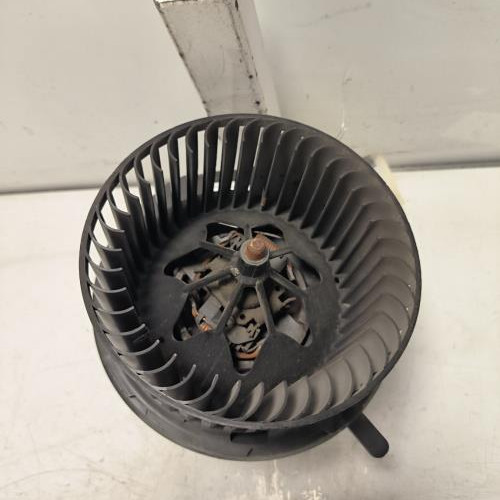 74148021-f3ccb3db-c879-4fe0-bac7-bcce1ede77b4-Piece-Ventilateur-chauffage-1K1820015Q-VOLKSWAGEN-PASSAT-5-CC-COUPE-73bc53194f64def48b99dc3a07a30385123e83a529dcaf30c122c0bf387ead7d_m.jpg