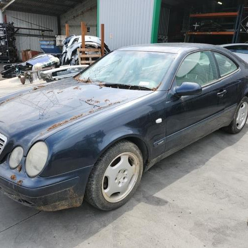 Vehicule-MERCEDES-CLASSE-CLK-208-PHASE-1-COUPE-1999-ed1a585261c1ec19ac7cd4fcb9eab67561d75c67001a86c3276fd7d59edad117_mtn.jpg