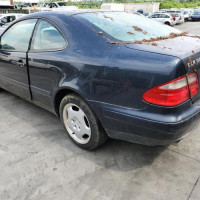 Vehicule-MERCEDES-CLASSE-CLK-208-PHASE-1-COUPE-1999-337ccc56db860221ba44df23c656479462e98596280ba56c487ec7a97ead932b_mtn.jpg