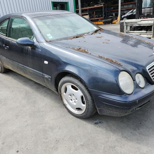 Vehicule-MERCEDES-CLASSE-CLK-208-PHASE-1-COUPE-1999-5048368eb08ef860a54b0464580fd06a75ff6650bda547867d75bf311e229284_mtn.jpg