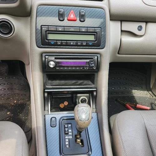 Vehicule-MERCEDES-CLASSE-CLK-208-PHASE-1-COUPE-1999-ea21b46874d9f7cb885d3a2f74cc0c7067795933772ace3b48f0a0a697e7d618_mtn.jpg