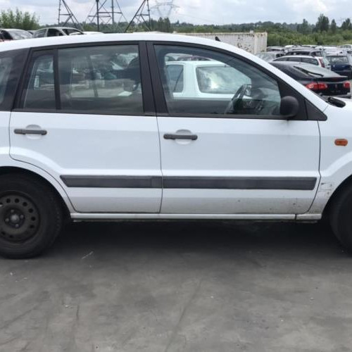 Vehicule-FORD-FUSION-PHASE-2-2006-bea3f14b587467561bf2af286a718209e275d4cbd920513e83a07ac05479079b_mtn.jpg