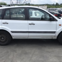 Vehicule-FORD-FUSION-PHASE-2-2006-bea3f14b587467561bf2af286a718209e275d4cbd920513e83a07ac05479079b_mtn.jpg