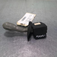 74234686-1dfb7f89-cca8-4b60-9c55-e83fbca948fe-Piece-74234686-Commodo-dessuie-glaces-7701046628-RENAULT-TWINGO-1-PHASE-2-12i-8V-035861a4d70db96295bb7d06e7891ceef87fd4c905ca2d6da8617c68963c93ef_m.jpg