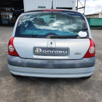 Vehicule-RENAULT-CLIO-2-PHASE-2-2001-f583826d4d3dc048e59ed130bdd4341b1361f4160c427c747415a5c65a097cf9_mtn.jpg