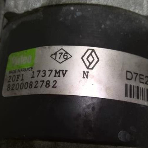 74262925-135948fd-ee98-42bb-896b-a26692a71c1f-Piece-74262925-Demarreur-8200049826-RENAULT-CLIO-2-PHASE-2-14i-16V-a3068735f0f29add7d5fe8ed21ff6ab611d9c9e8feebedd184c05405eb276891_m.jpg